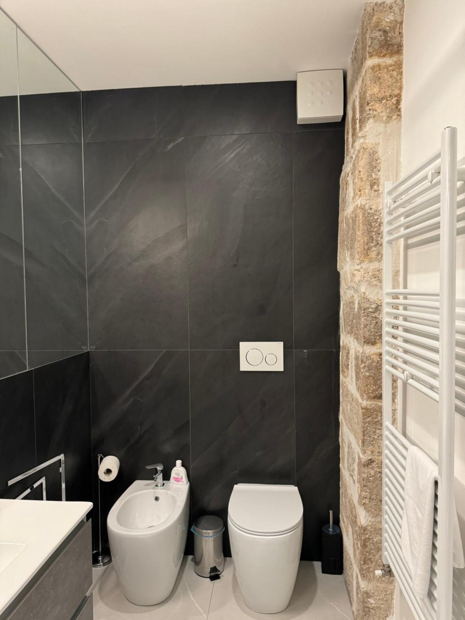 אסקולי פיצ'נו Re House Suite & Deluxe Apartament מראה חיצוני תמונה